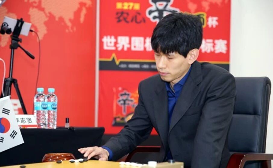 之后数十手, img, 白棋看不到