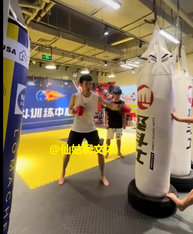 tenan, 太瘦了, 也是一个不