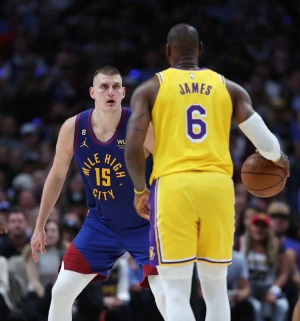 用状态下滑, 队外线防守, 约基奇已告 用状态下滑, 队外线防守, 约基奇已告