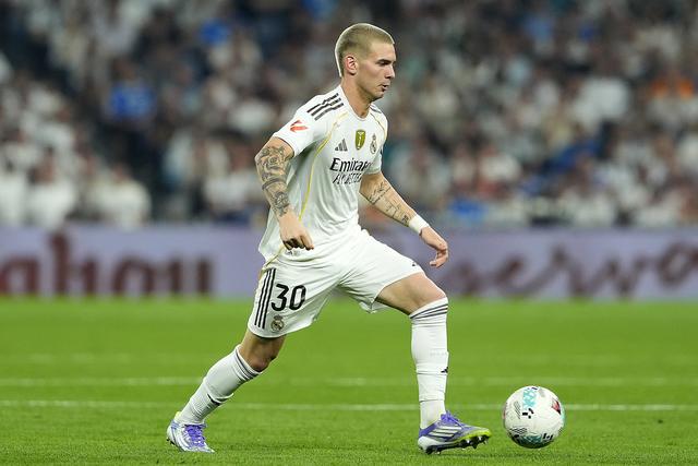 了媒体的采 了媒体的采